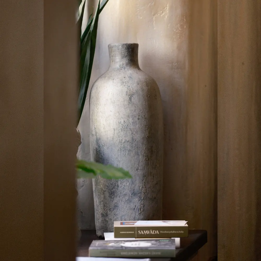 floor vase decor