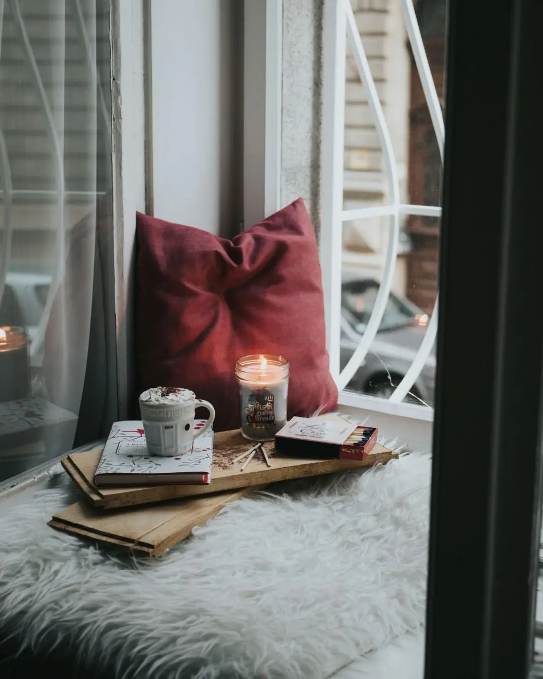 small window reading nook seating area